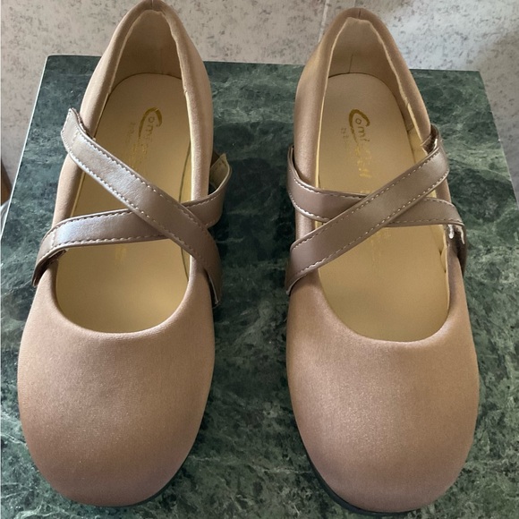 Diabetic Mary Janes - Picture 3 of 8